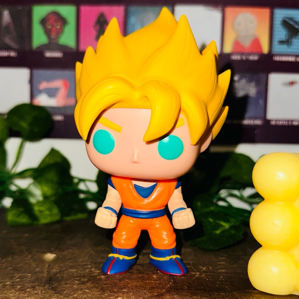 Funko Dragon Ball Z DBZ Super Saiyan Goku Collectible Anime Pop Figure